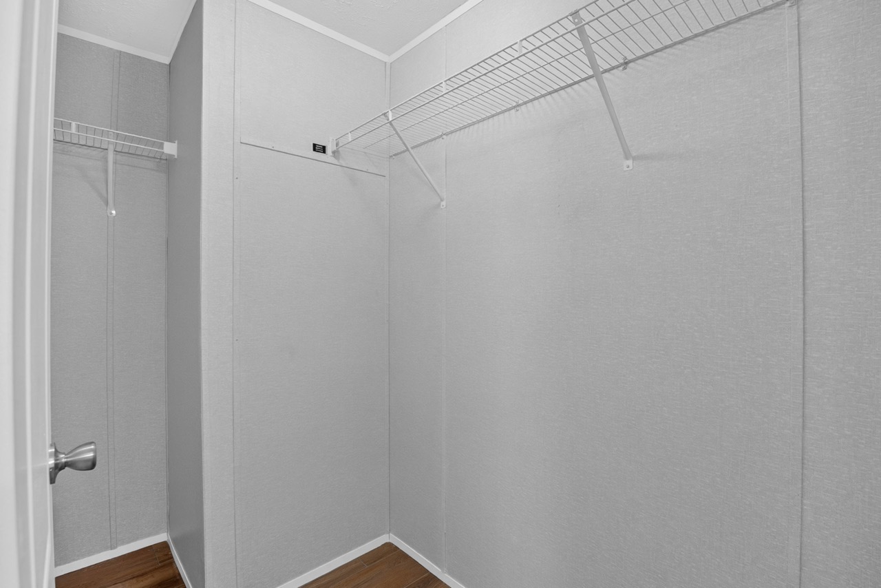 MD-102 2026 Closet